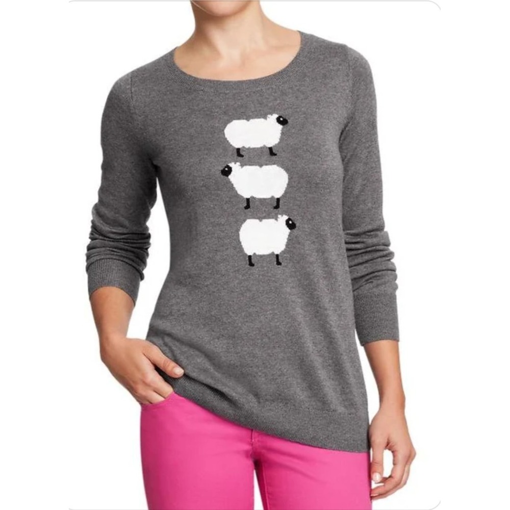 Old Navy Softest Crewneck Pullover Sweater Stacked Sheep Motif Heathered Gray L